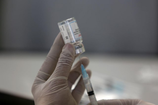 Danska zaustavila program vakcinacije protiv kovida